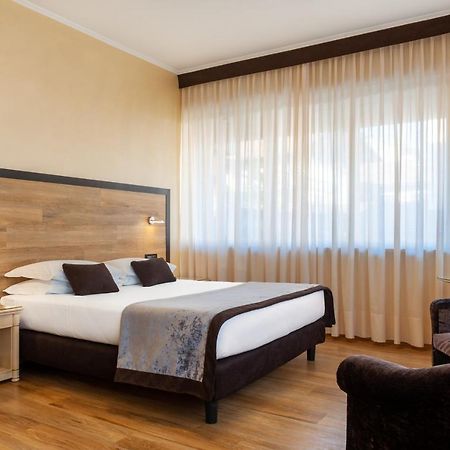 Augustus Hotel Μπιέλλα Εξωτερικό φωτογραφία