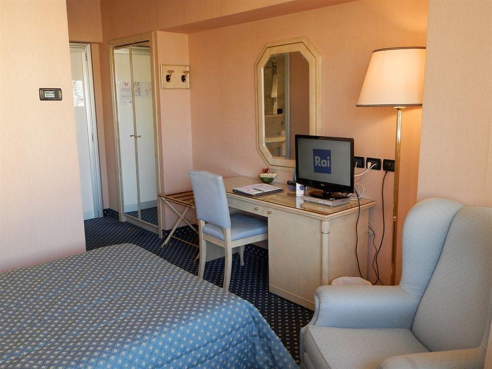 Augustus Hotel Μπιέλλα Εξωτερικό φωτογραφία