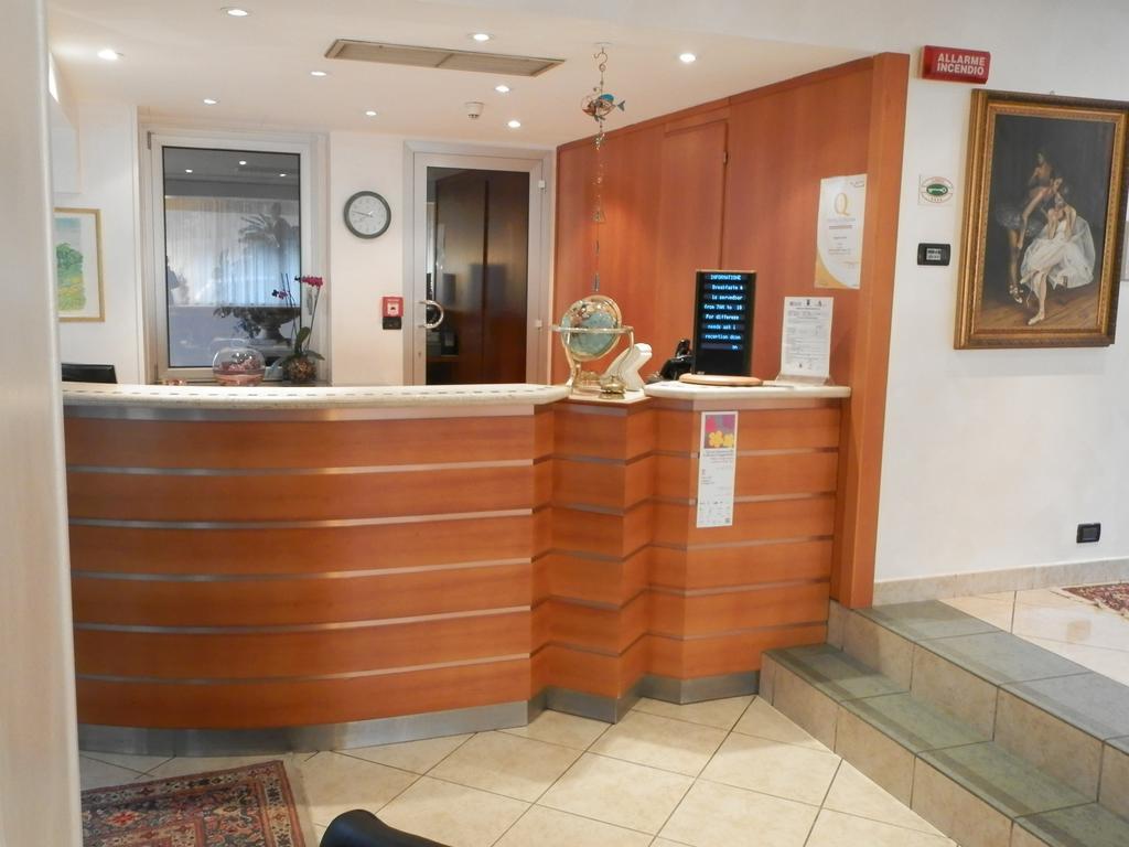 Augustus Hotel Μπιέλλα Εξωτερικό φωτογραφία