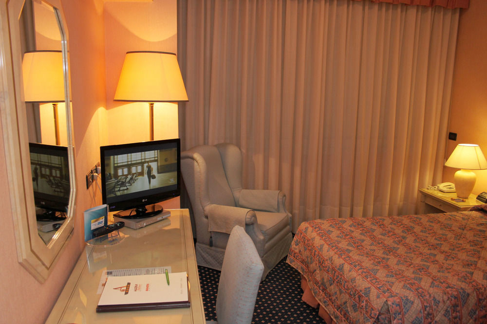 Augustus Hotel Μπιέλλα Εξωτερικό φωτογραφία