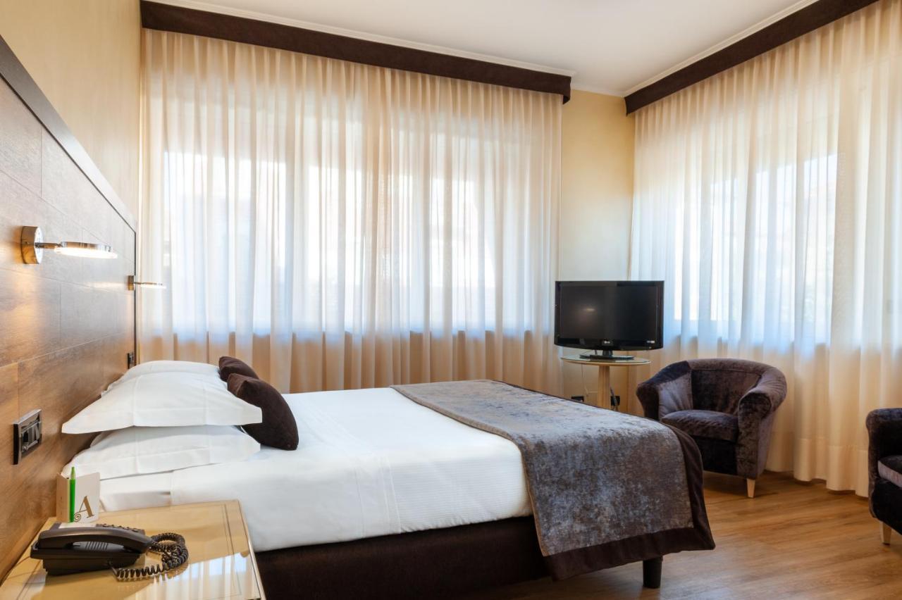 Augustus Hotel Μπιέλλα Εξωτερικό φωτογραφία