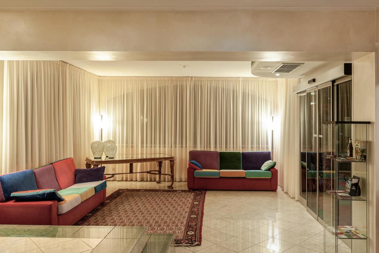 Augustus Hotel Μπιέλλα Εξωτερικό φωτογραφία